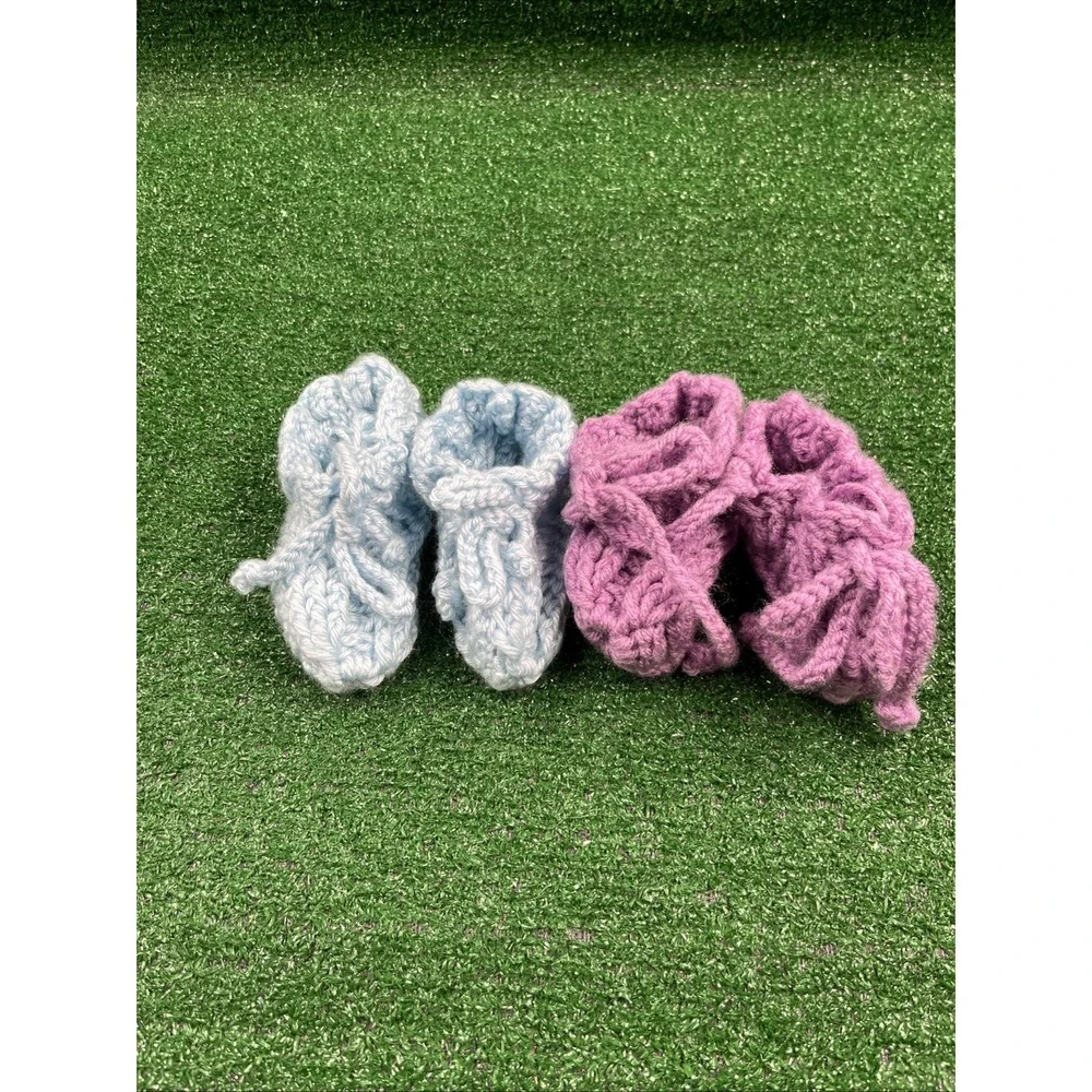 Vintage Hand Made Baby Toddler Booties Crochet Purple Baby Blue